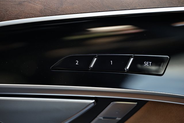 New 2025 Audi A8 L 3.0T image 15
