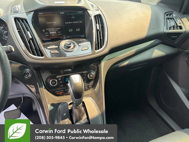 Used 2015 Ford Escape Titanium w/ Equipment Group 301A AWD/4WD image 22