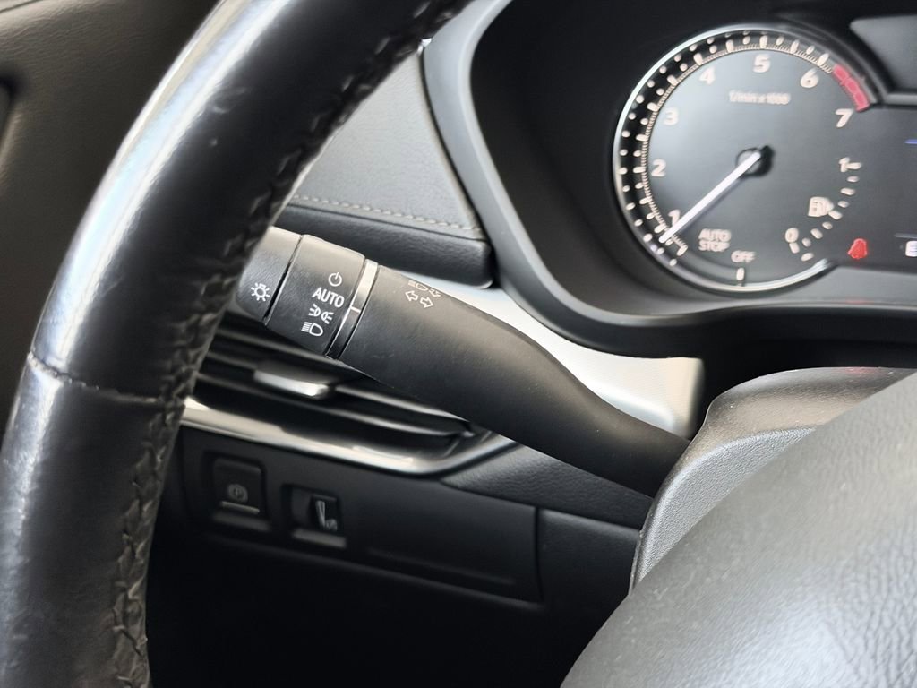 Used 2020 Cadillac XT4 Premium Luxury FWD image 13