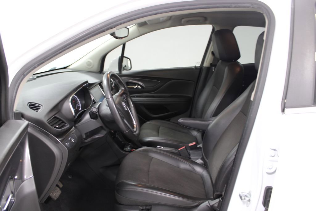 Used 2019 Buick Encore Preferred image 18