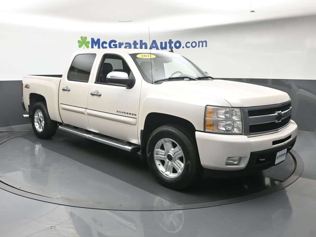 Used 2011 Chevrolet Silverado 1500 LTZ w/ LTZ White Diamond Edition AWD/4WD image 2
