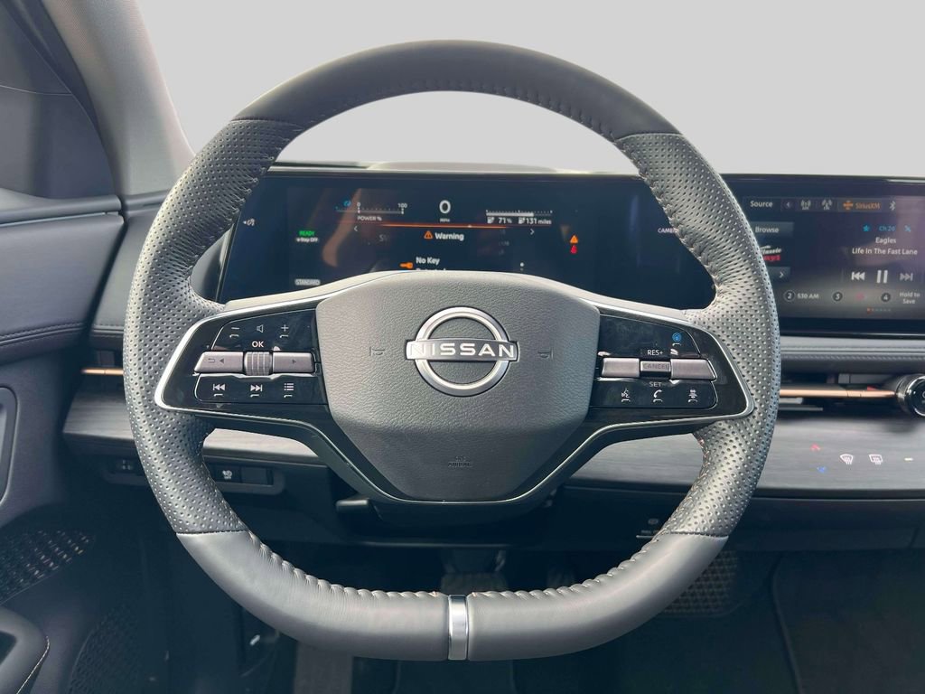 Used 2024 Nissan Ariya FWD image 14