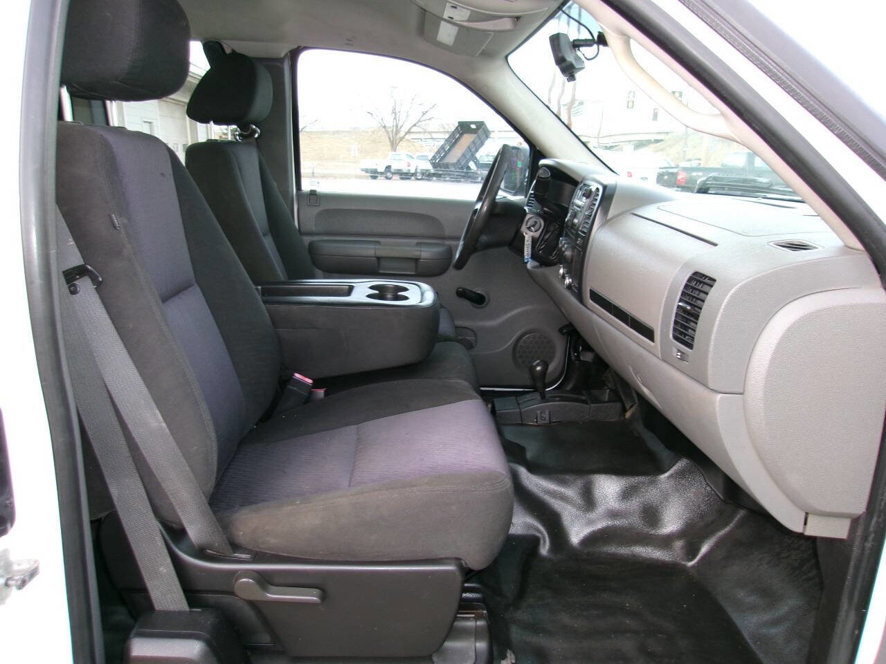 Used 2008 Chevrolet Silverado 1500 W/T image 12