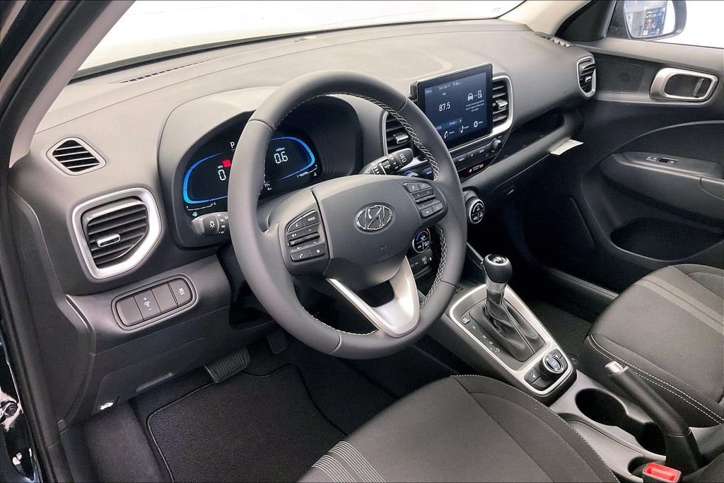 New 2026 Hyundai Venue SEL image 7