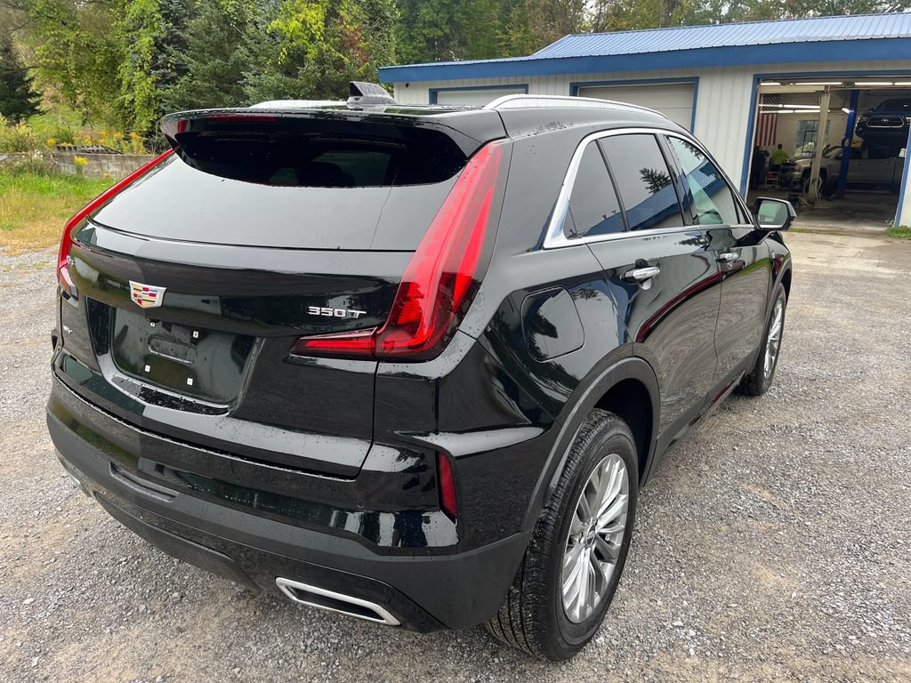 Used 2025 Cadillac XT4 Premium Luxury AWD/4WD image 5