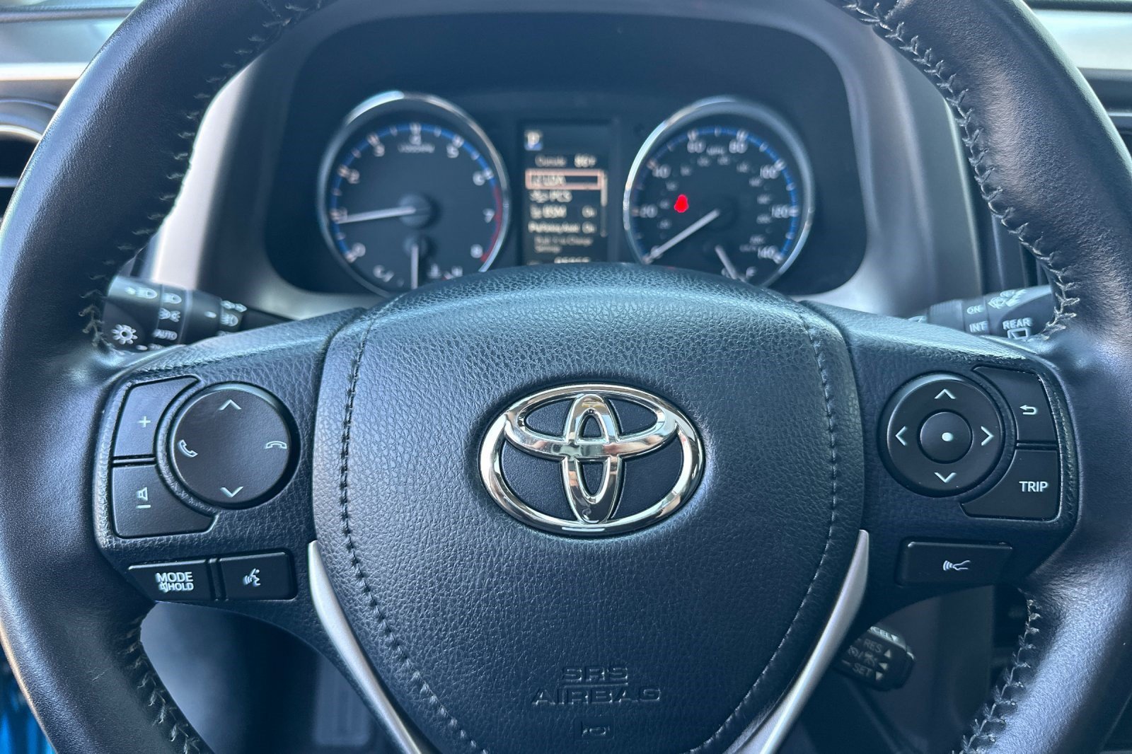Used 2017 Toyota RAV4 Limited w/ Advanced Technology Package FWD image 10