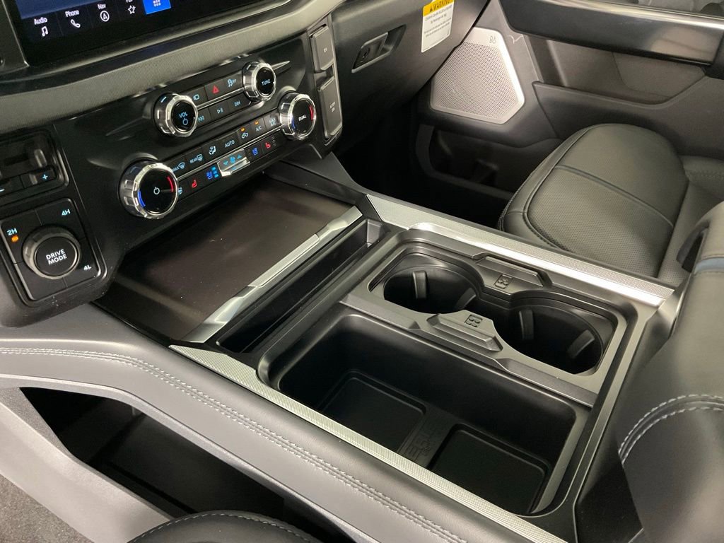 New 2026 Ford F350 Platinum AWD/4WD image 19