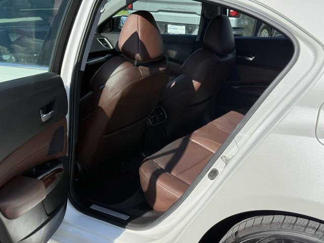 Used 2017 Acura TLX w/ Technology Package FWD image 30