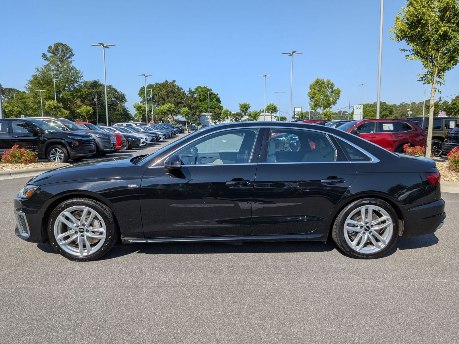Used 2024 Audi A4 2.0T Premium Plus AWD/4WD image 6