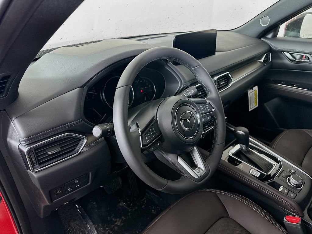 New 2025 MAZDA CX-5 Signature image 13