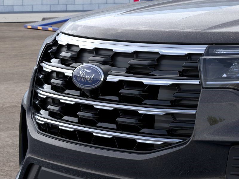 New 2026 Ford Explorer Active RWD image 17