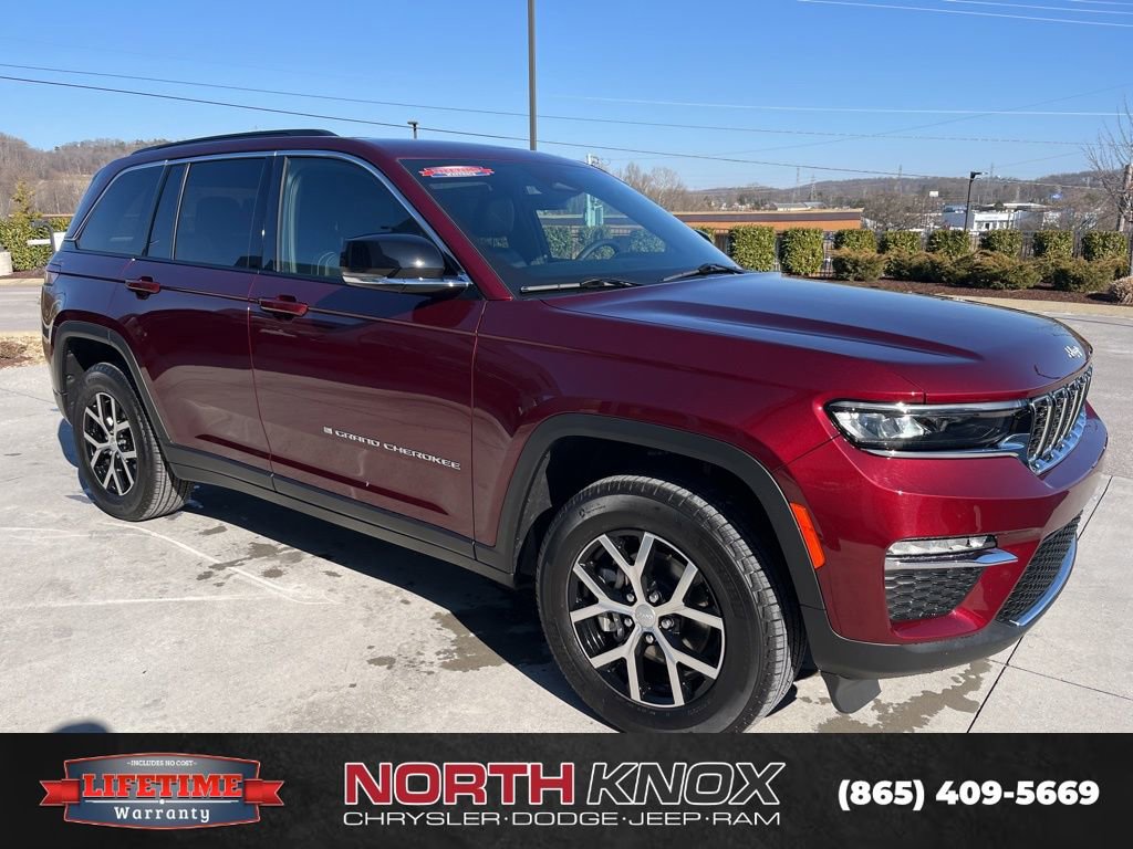 Used 2025 Jeep Grand Cherokee Limited image 29