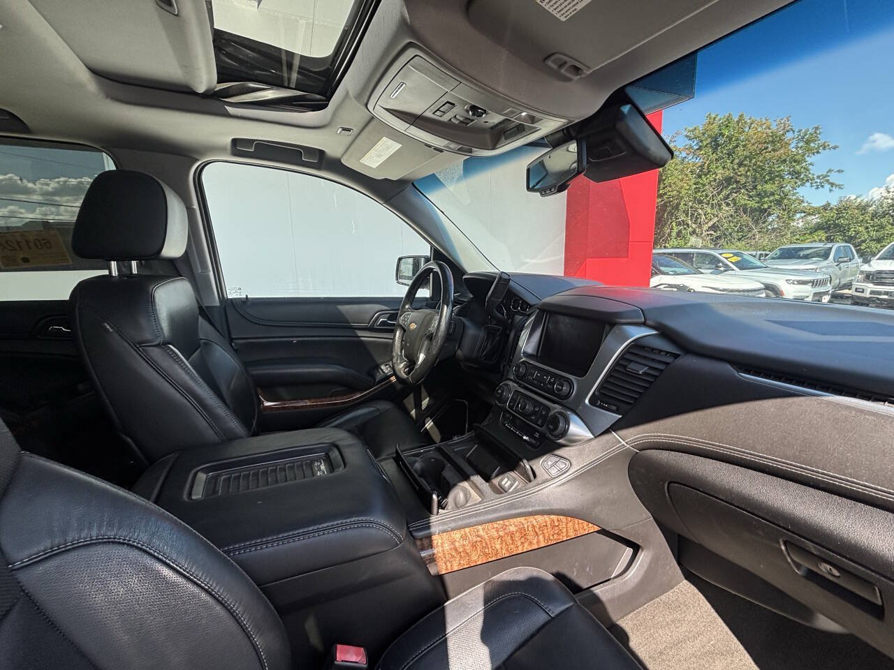 Used 2015 Chevrolet Tahoe LTZ AWD/4WD image 5