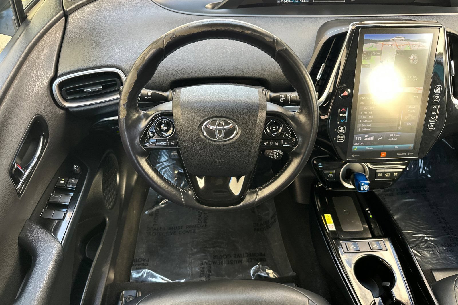 Used 2021 Toyota Prius Prime Limited w/ Carpet Mat Package (TMS) FWD image 15