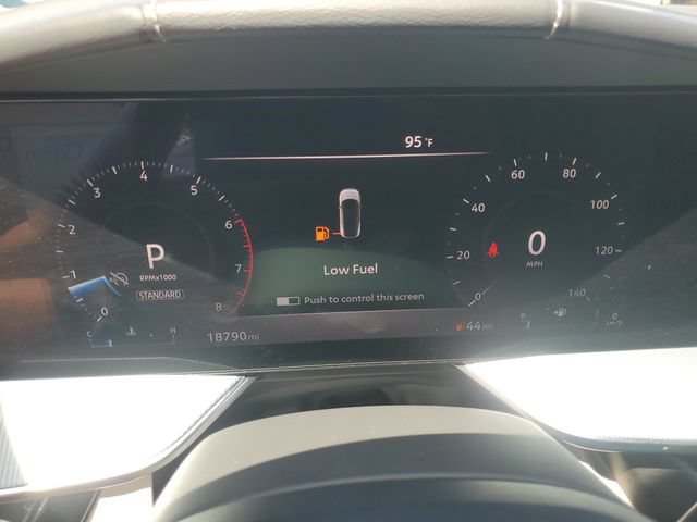 Certified 2025 Nissan Murano SL w/ Cargo Package AWD/4WD image 18