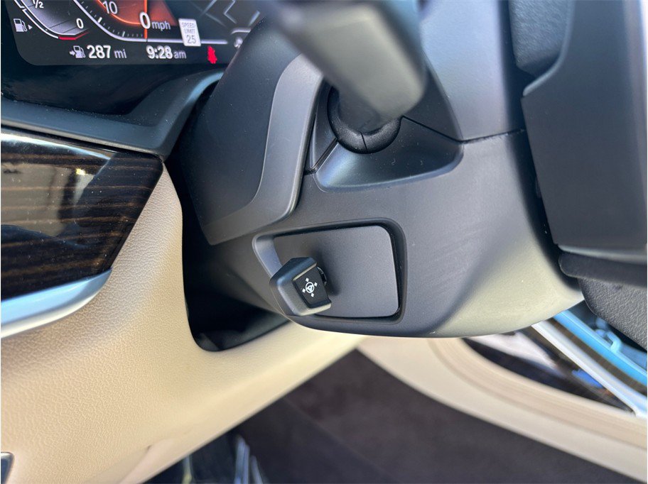 Used 2019 BMW X7 xDrive40i w/ Premium Package AWD/4WD image 22