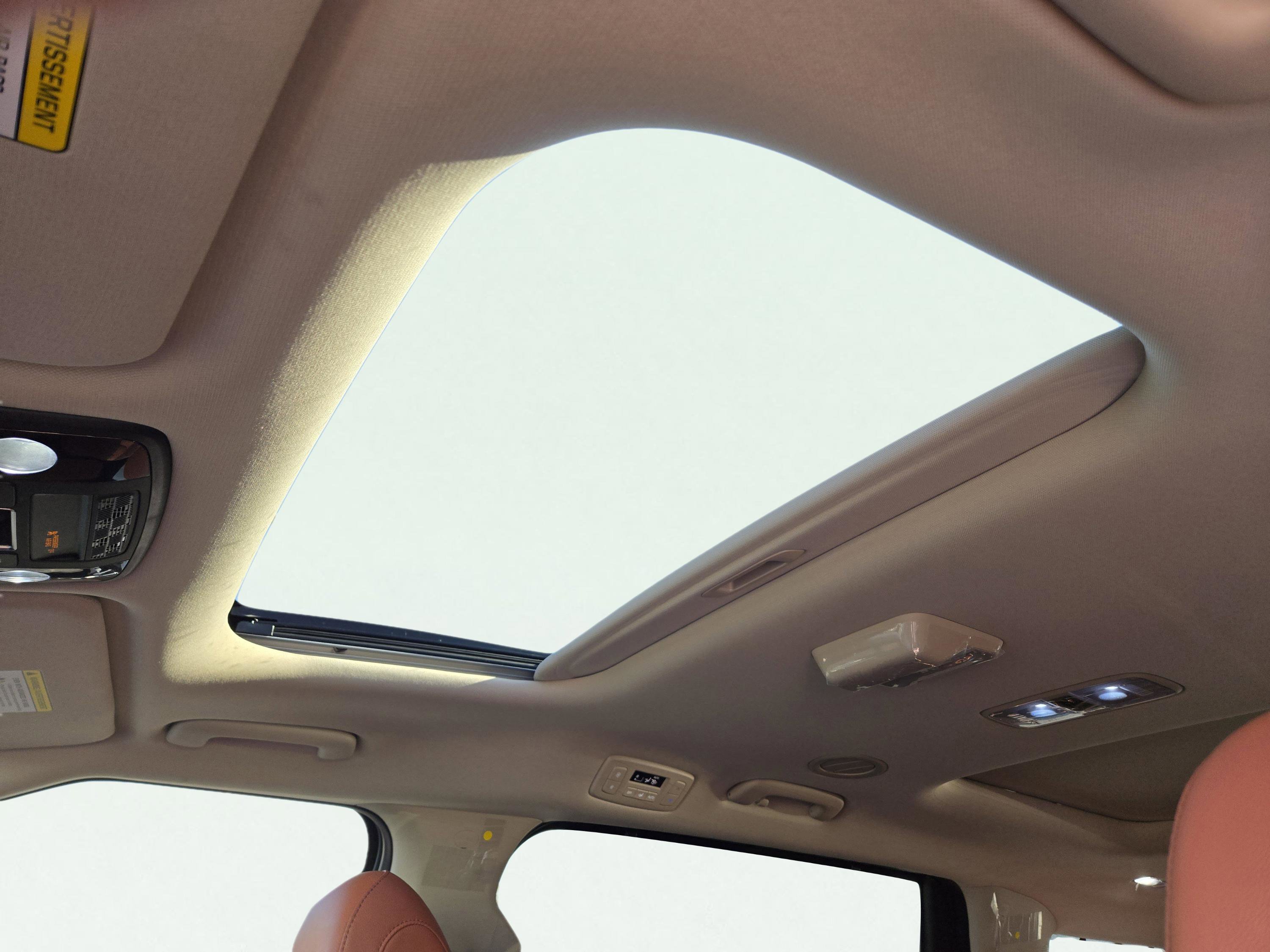 New 2026 Kia Carnival SX Prestige image 24