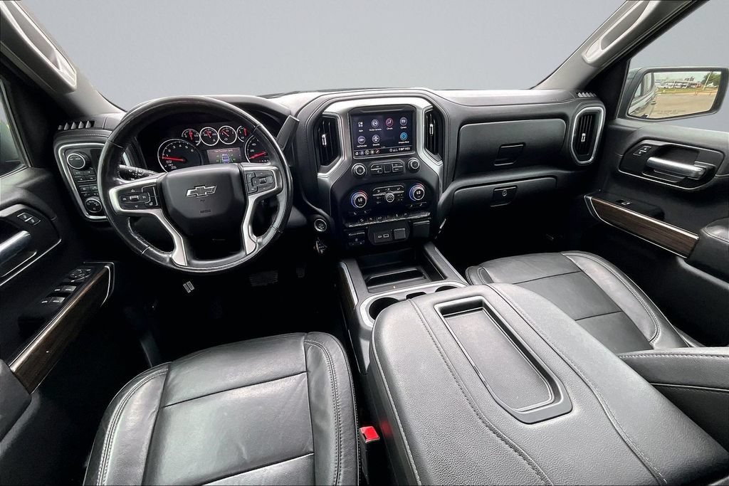 Used 2020 Chevrolet Silverado 1500 LT Trail Boss AWD/4WD image 12