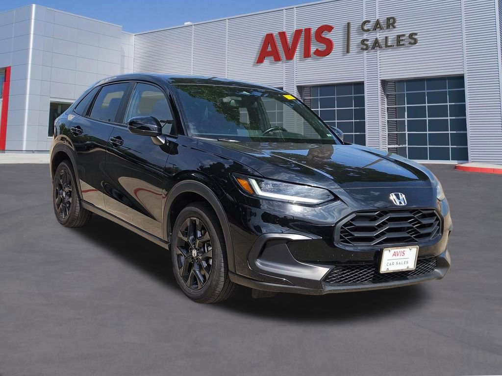 Used 2025 Honda HR-V Sport image 9
