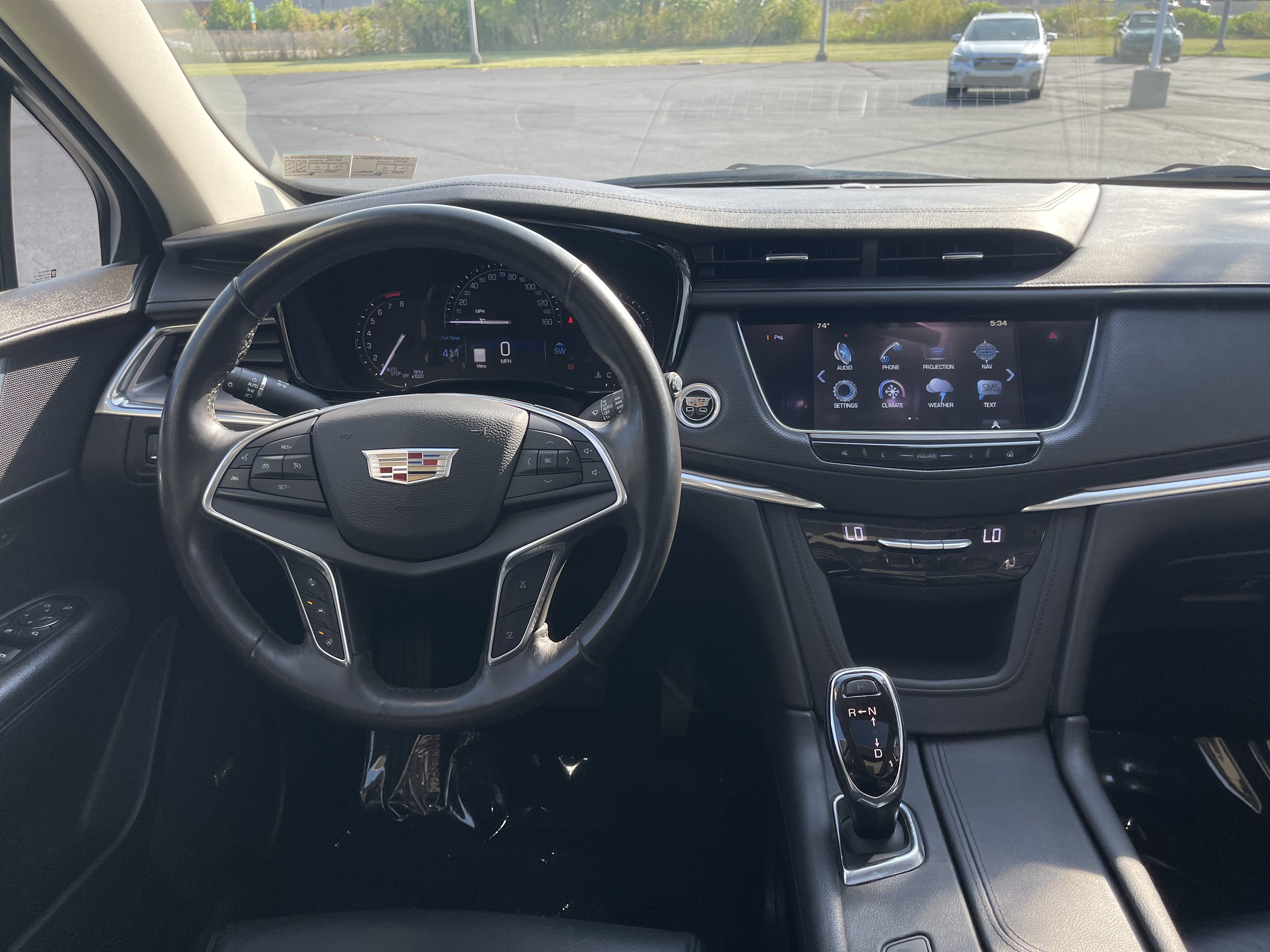 Used 2017 Cadillac XT5 Luxury w/ Driver Awareness Package AWD/4WD image 26