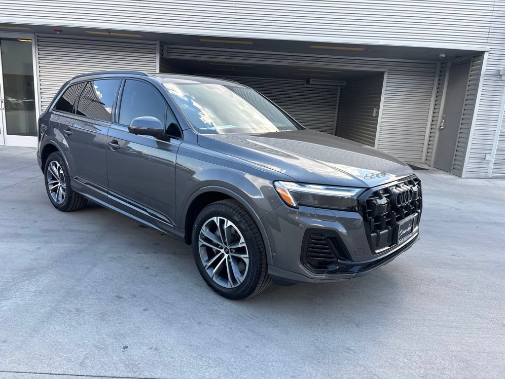 New 2026 Audi Q7 2.0T Premium AWD/4WD image 3