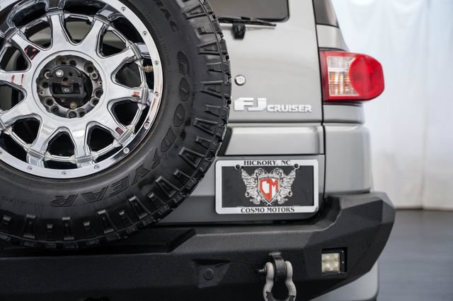 Used 2011 Toyota FJ Cruiser 4WD w/ Upgrade Pkg image 36