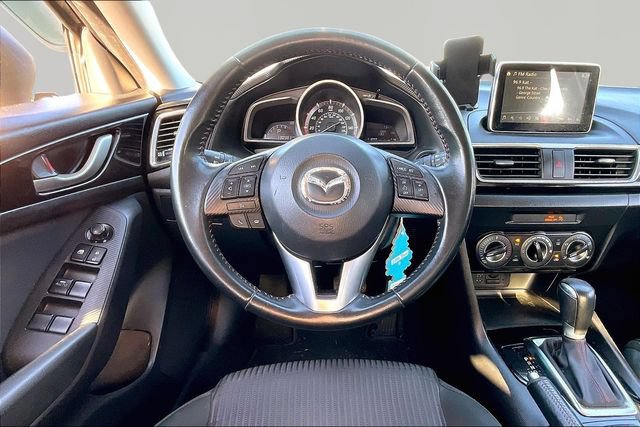 Used 2016 MAZDA MAZDA3 i Touring FWD image 8