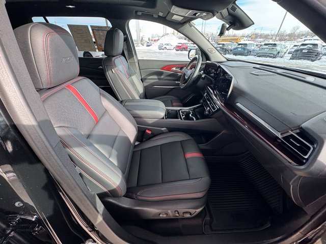 Certified 2025 Chevrolet Traverse RS w/ LPO, Floor Liner Package image 39