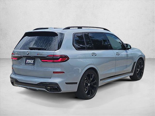 Used 2025 BMW X7 M60i AWD/4WD image 5