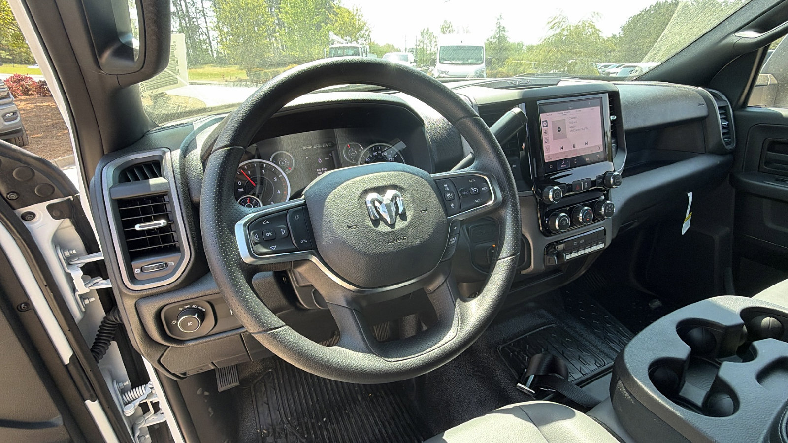 New 2026 RAM 4500 Tradesman w/ Chrome Appearance Group AWD/4WD image 21