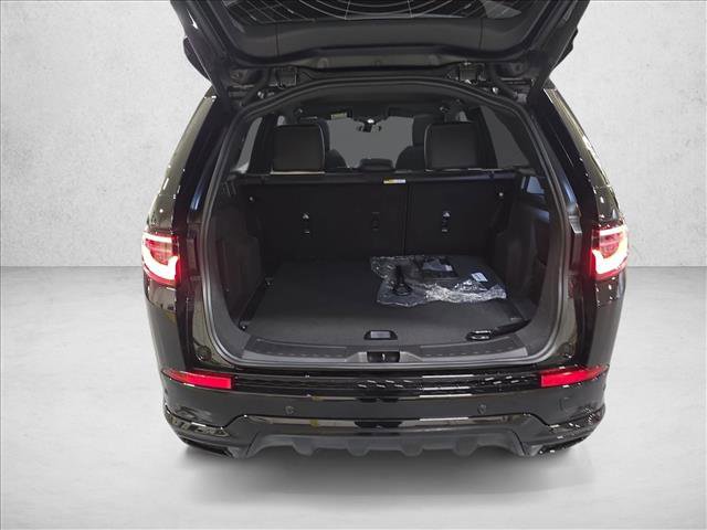 New 2026 Land Rover Discovery Sport Landmark AWD/4WD image 12