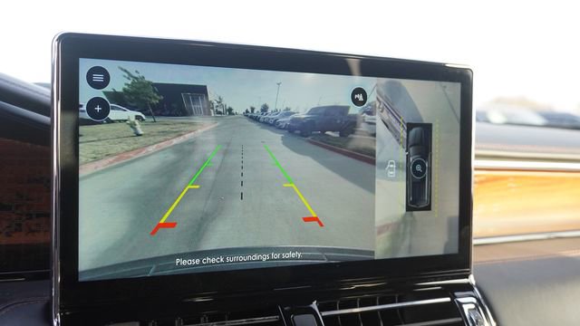 Used 2023 Lincoln Navigator Black Label image 26