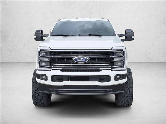 Used 2025 Ford F250 Platinum w/ Platinum Plus Package AWD/4WD image 2