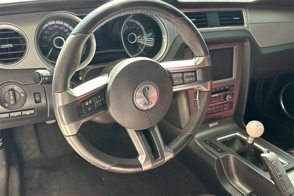 Used 2013 Ford Mustang Shelby GT500 image 17