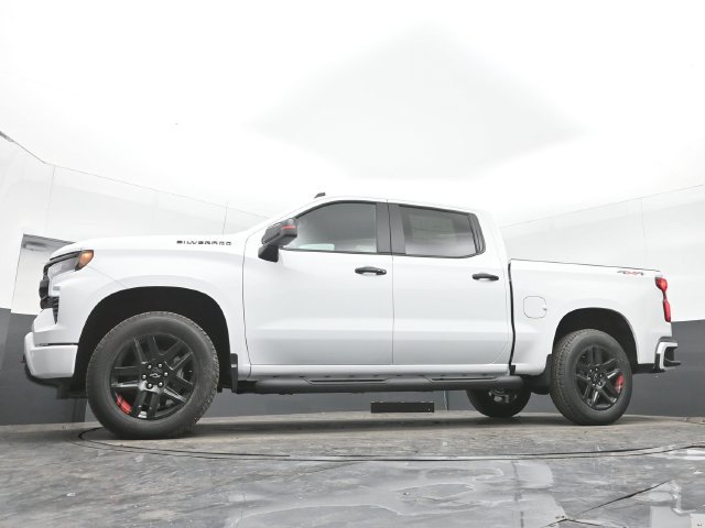 Used 2025 Chevrolet Silverado 1500 RST w/ Redline Edition AWD/4WD image 39
