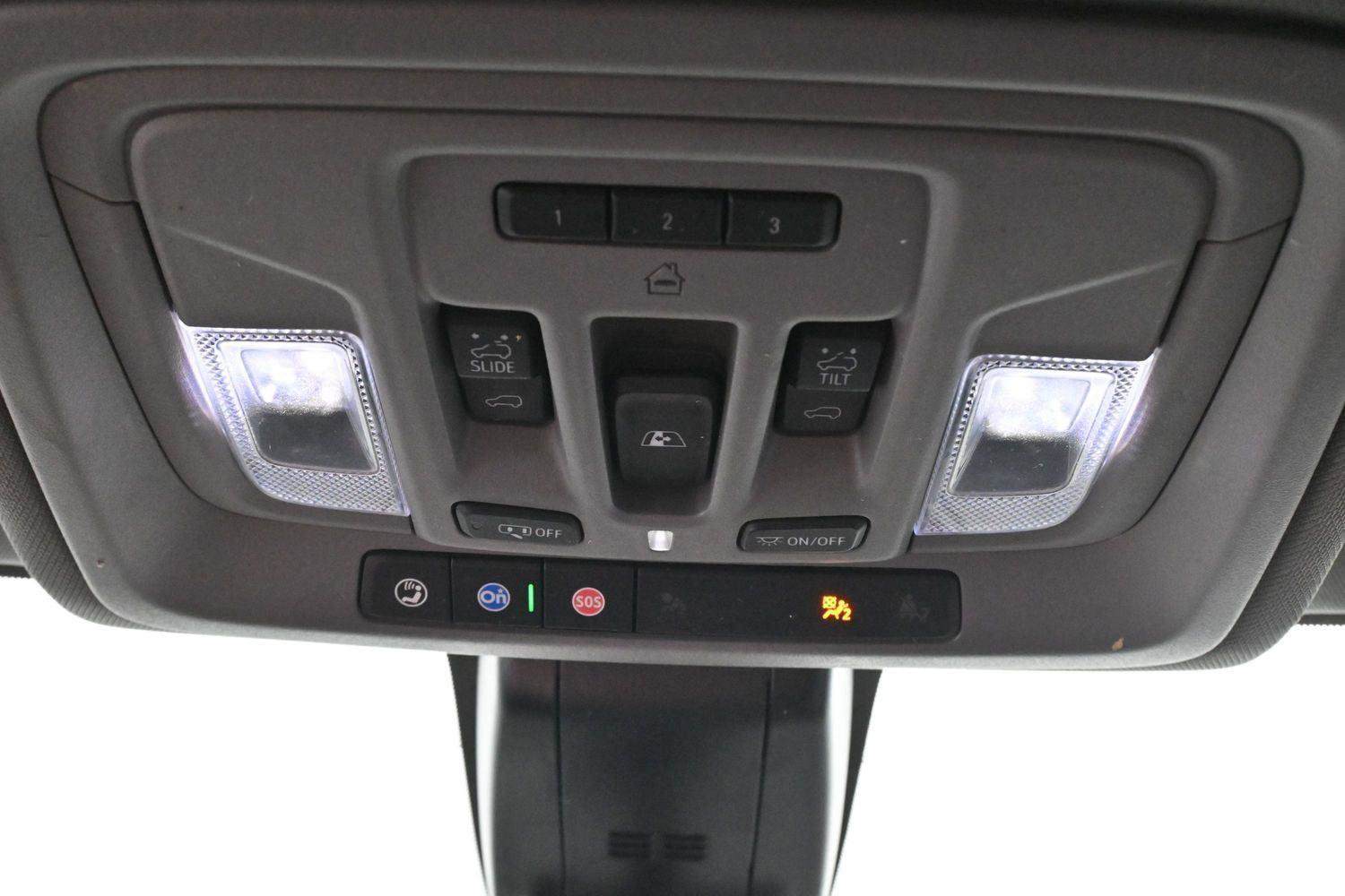 Used 2022 GMC Sierra 2500 Denali w/ Denali Ultimate Package AWD/4WD image 28