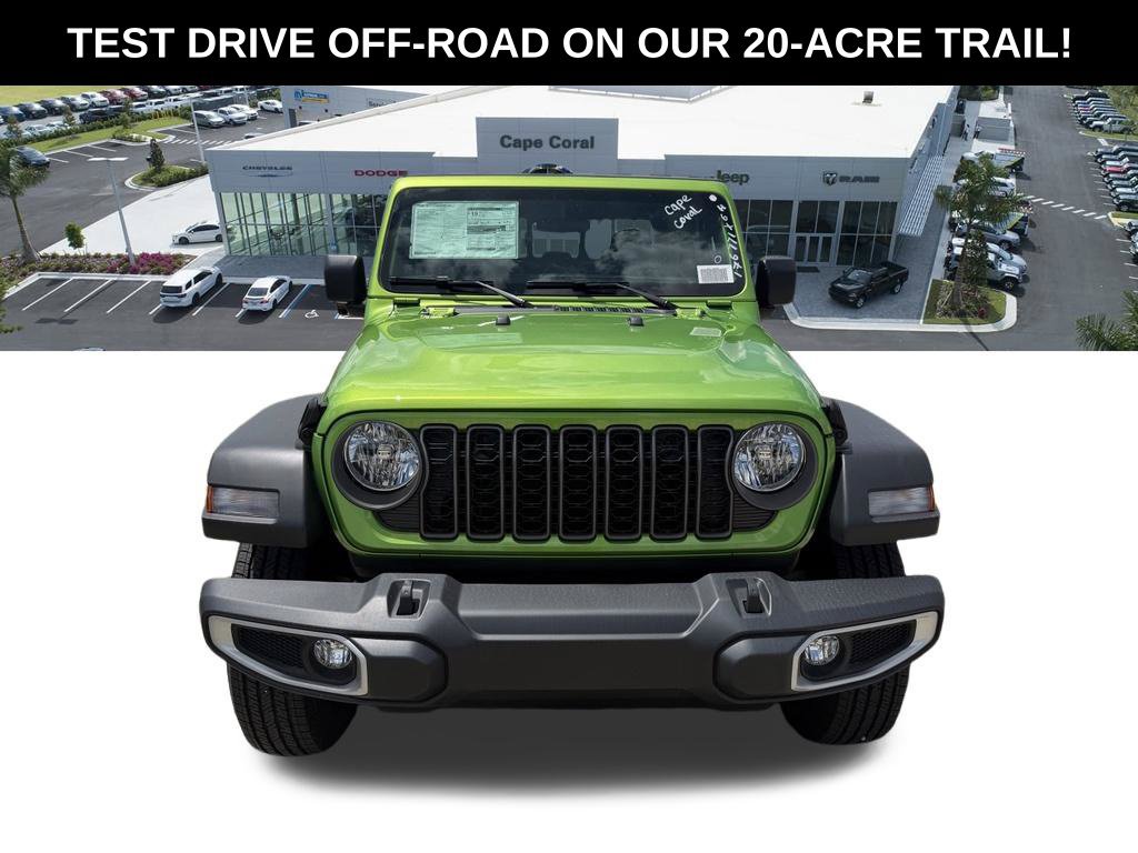 New 2026 Jeep Gladiator Sport AWD/4WD image 8
