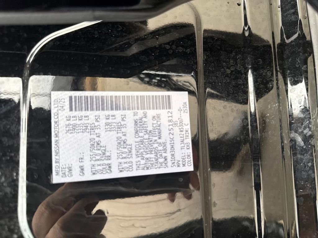 Certified 2025 Nissan Pathfinder Platinum image 34