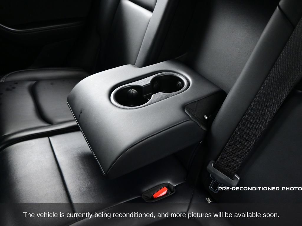 Used 2023 Tesla Model Y Long Range image 30