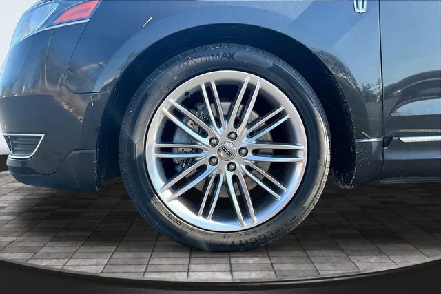 Used 2015 Lincoln MKT AWD w/ Equipment Group 201A image 34