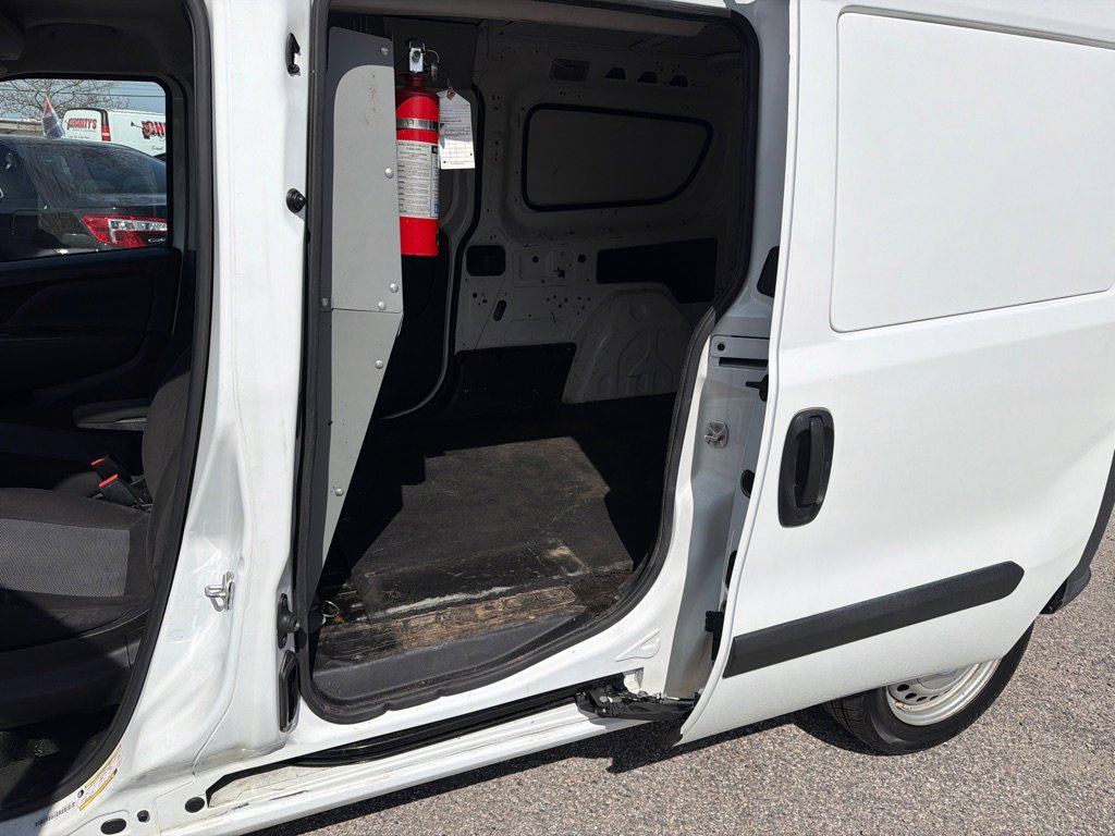 Used 2017 RAM ProMaster City Tradesman w/ Rear Back-up Camera Group image 18