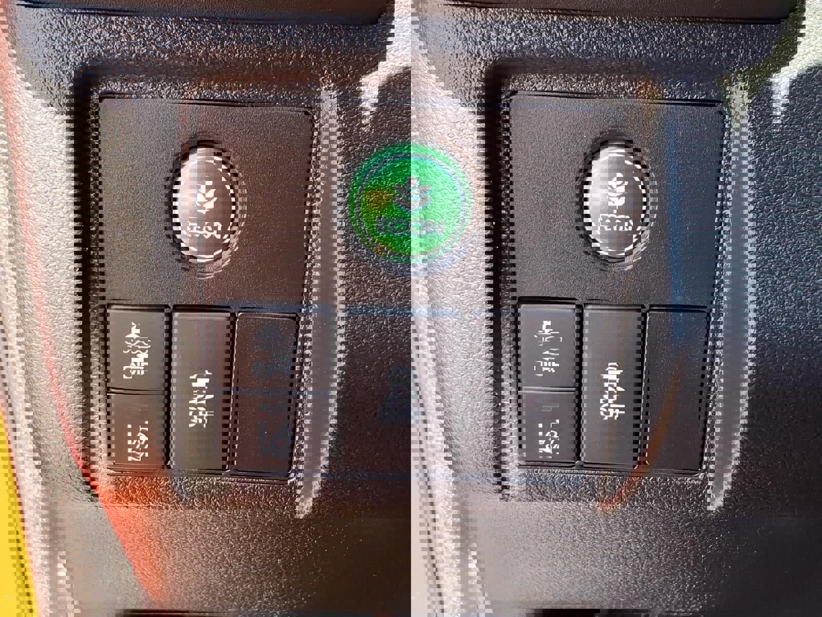 Used 2020 Honda HR-V EX image 24