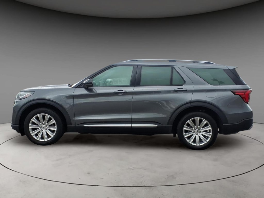 Used 2025 Ford Explorer Platinum w/ LUX Leather Package AWD/4WD image 16
