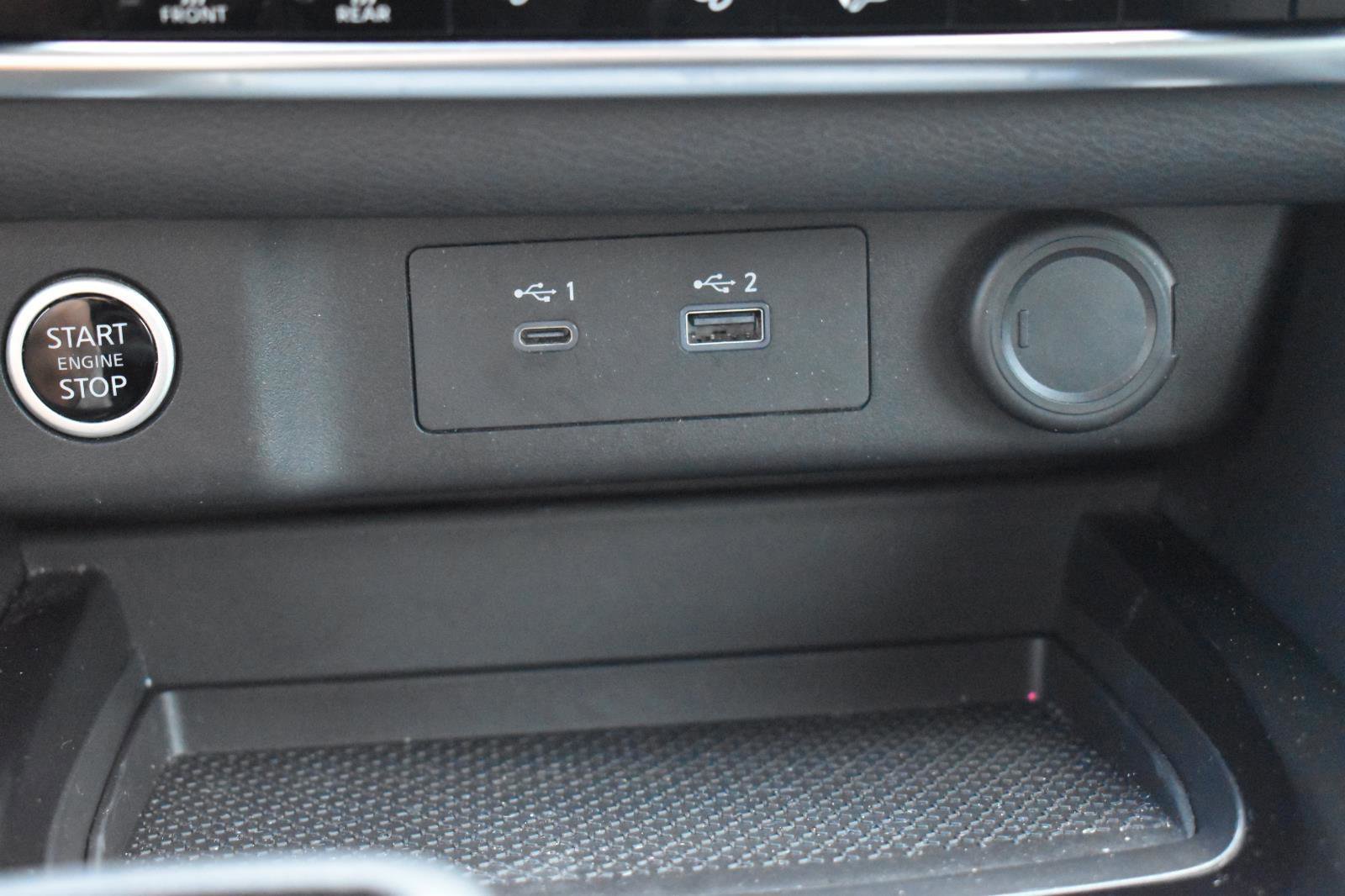 Certified 2023 Nissan Rogue SV image 38