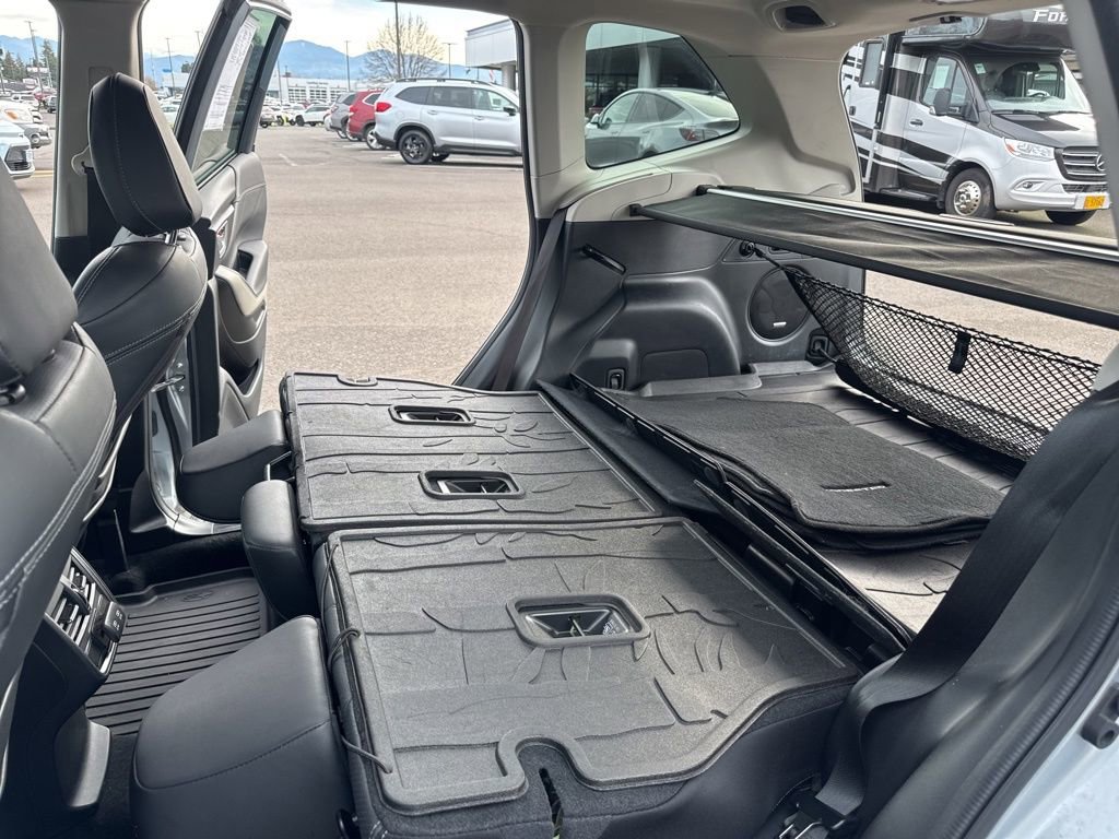 Used 2022 Subaru Forester Limited image 17