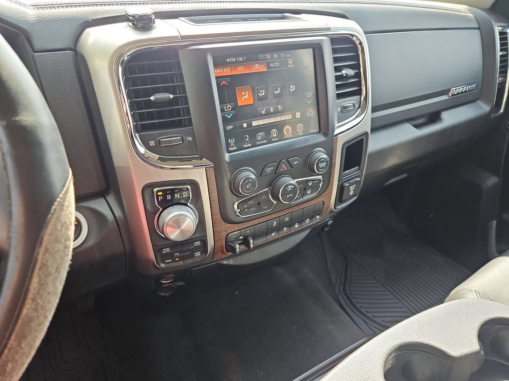 Used 2016 RAM 1500 Laramie w/ Convenience Group AWD/4WD image 19