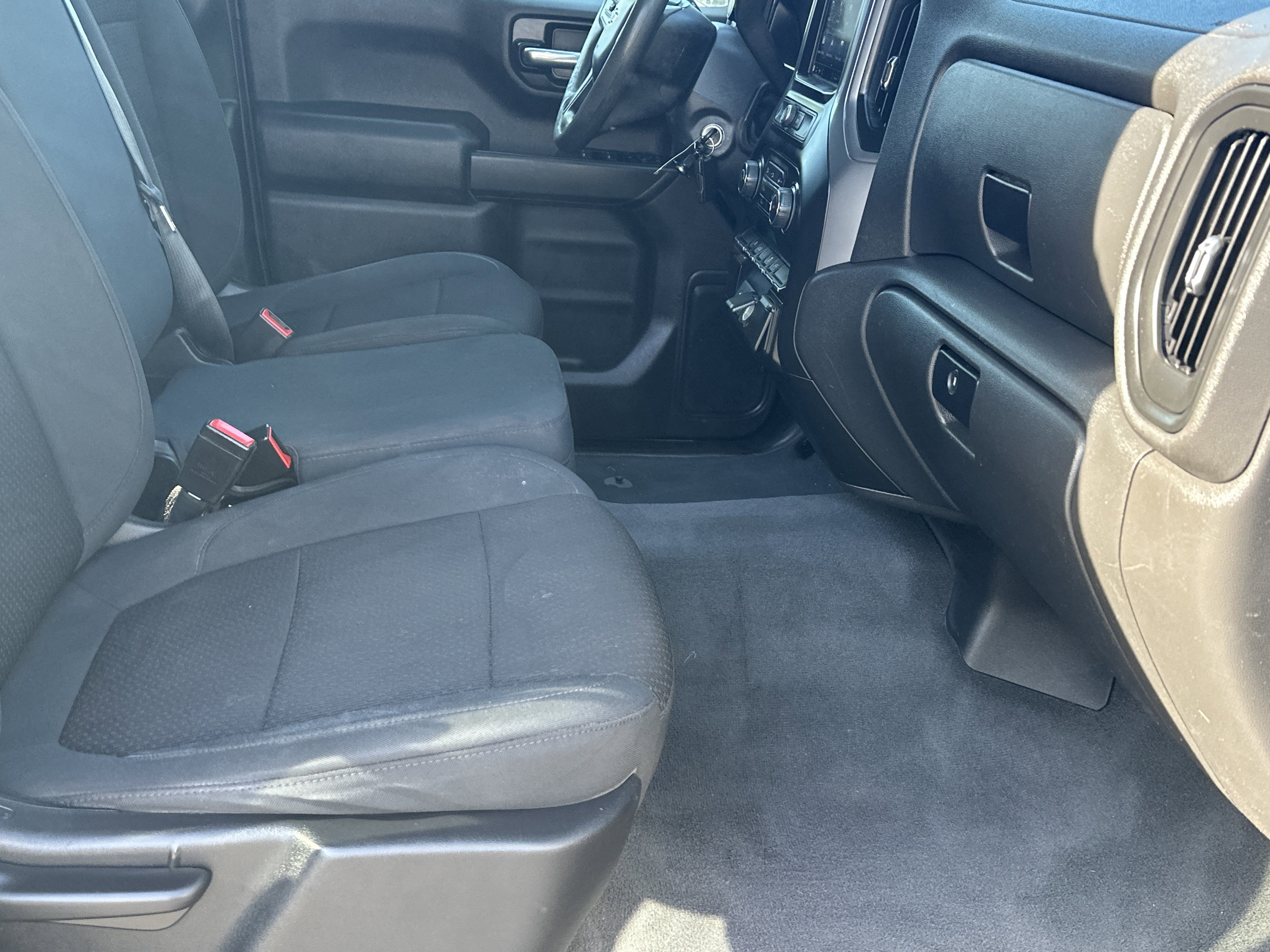 Used 2021 Chevrolet Silverado 1500 Custom AWD/4WD image 15