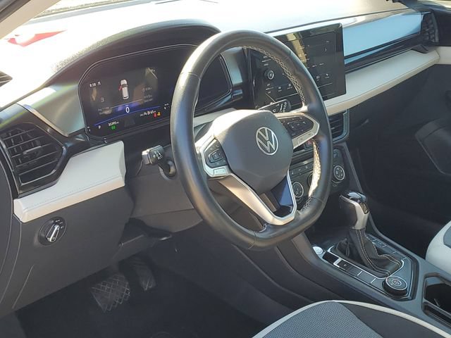 Used 2025 Volkswagen Taos S AWD/4WD image 7