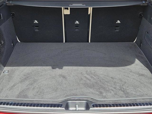 Used 2026 Mercedes-Benz GLC 300 image 6
