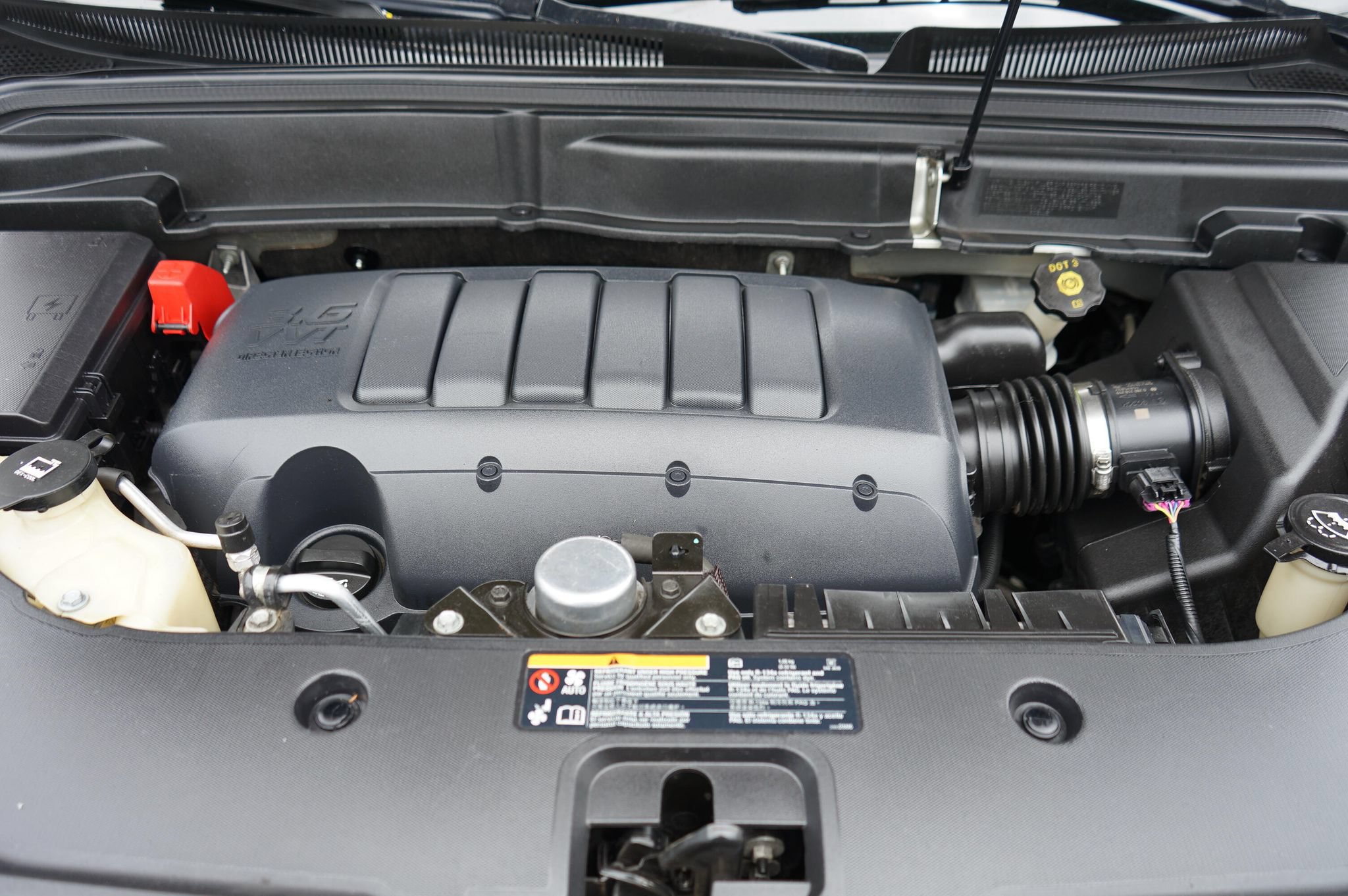 Used 2011 GMC Acadia SLT AWD/4WD image 9